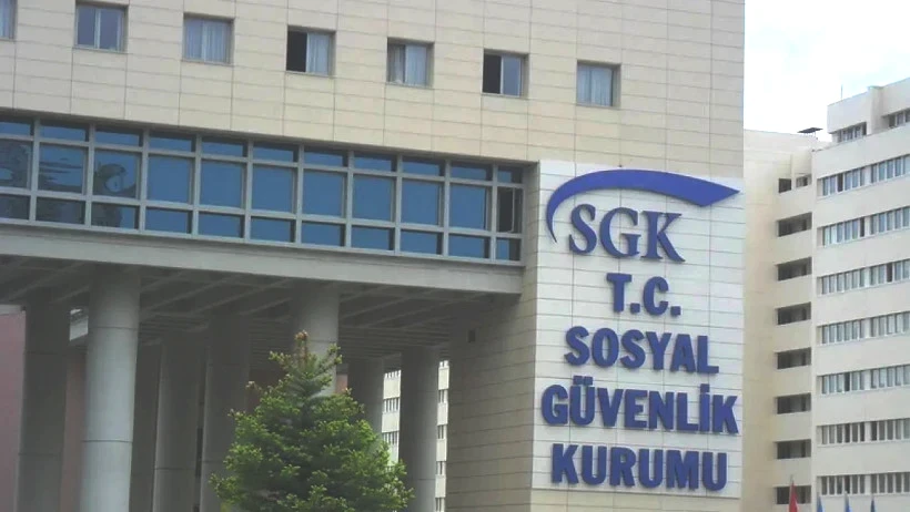 SGK Girişi 1991-2011 Olanlara Müjde! Yaş Beklemeden Emeklilik Geliyor: İşte Güncel Emeklilik Tablosu - Resim : 1