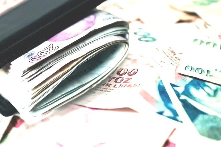 5 formüllü zam belirlendi: Asgari ücretliye yeni maaş hesaplandı! Net+brüt tablosuyla en az 28.403 TL