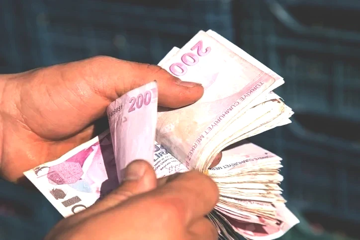 5 formüllü zam belirlendi: Asgari ücretliye yeni maaş hesaplandı! Net+brüt tablosuyla en az 28.403 TL